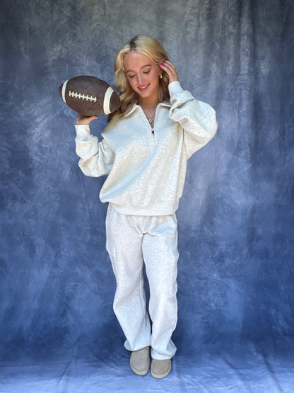 So Fetch Cargo Sweats in Heather White