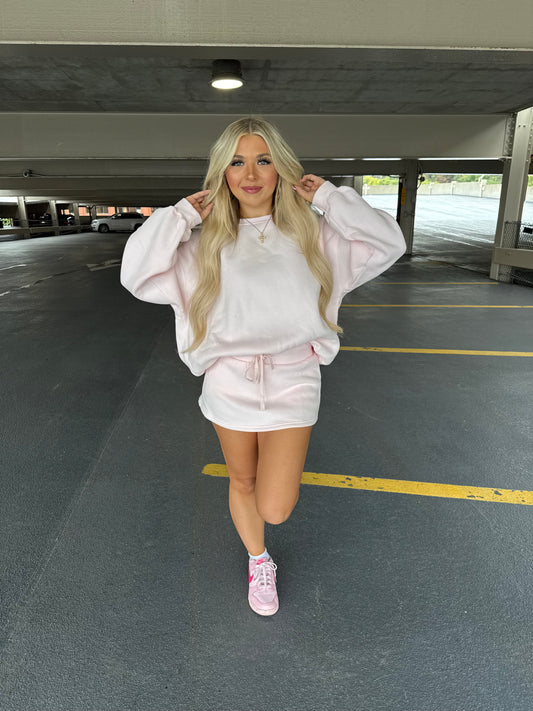 Grounded Sweatskirt in Pale Pink