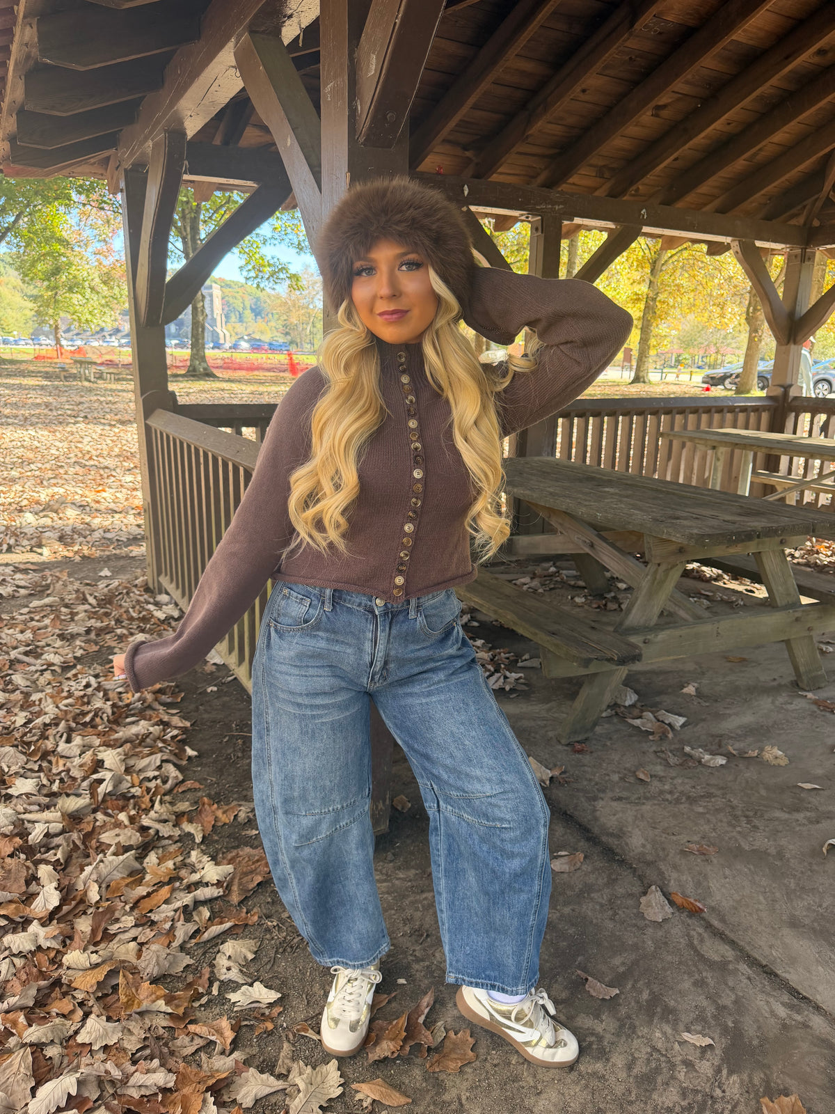 Mivra Sweater Brown