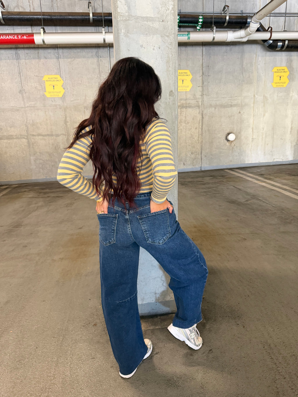 Brave Barrel Jean in Dark Wash