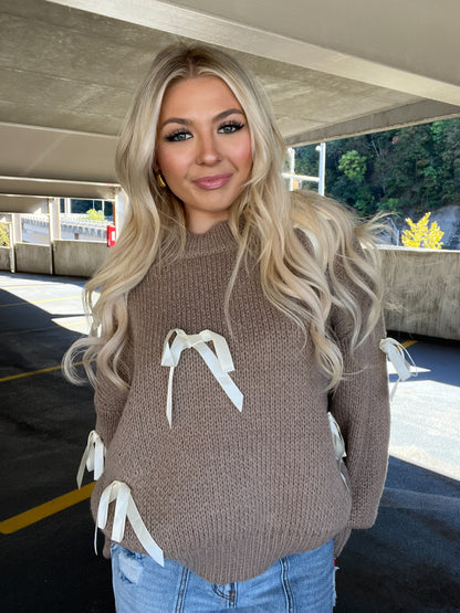 Creamy Bow Sweater in Taupe