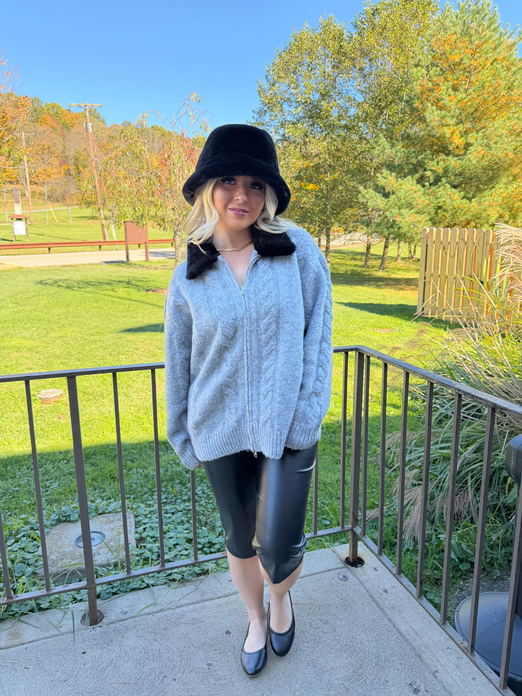 Cutie Unique Collar Zip-Up