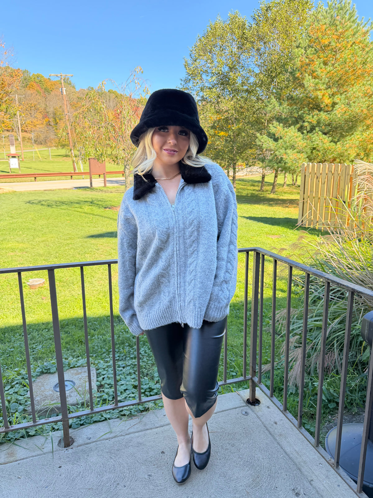 Cutie Unique Collar Zip-Up