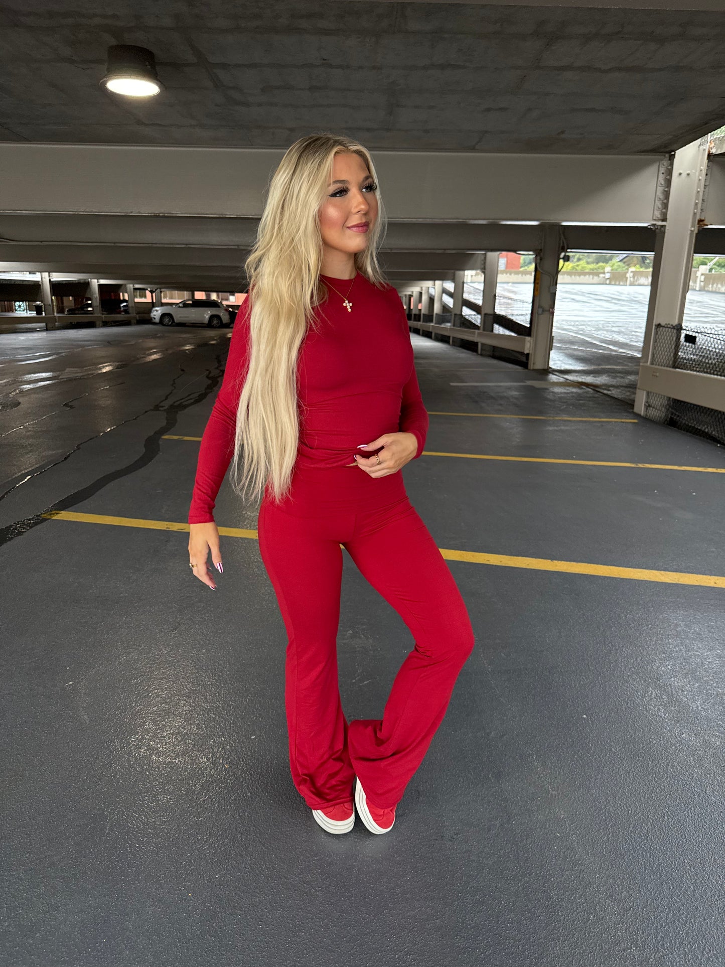 Shopping Addiction Legging in Deep Red