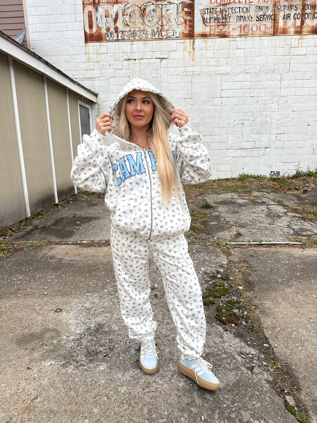 Happy Camp3r Periwinkle Joggers