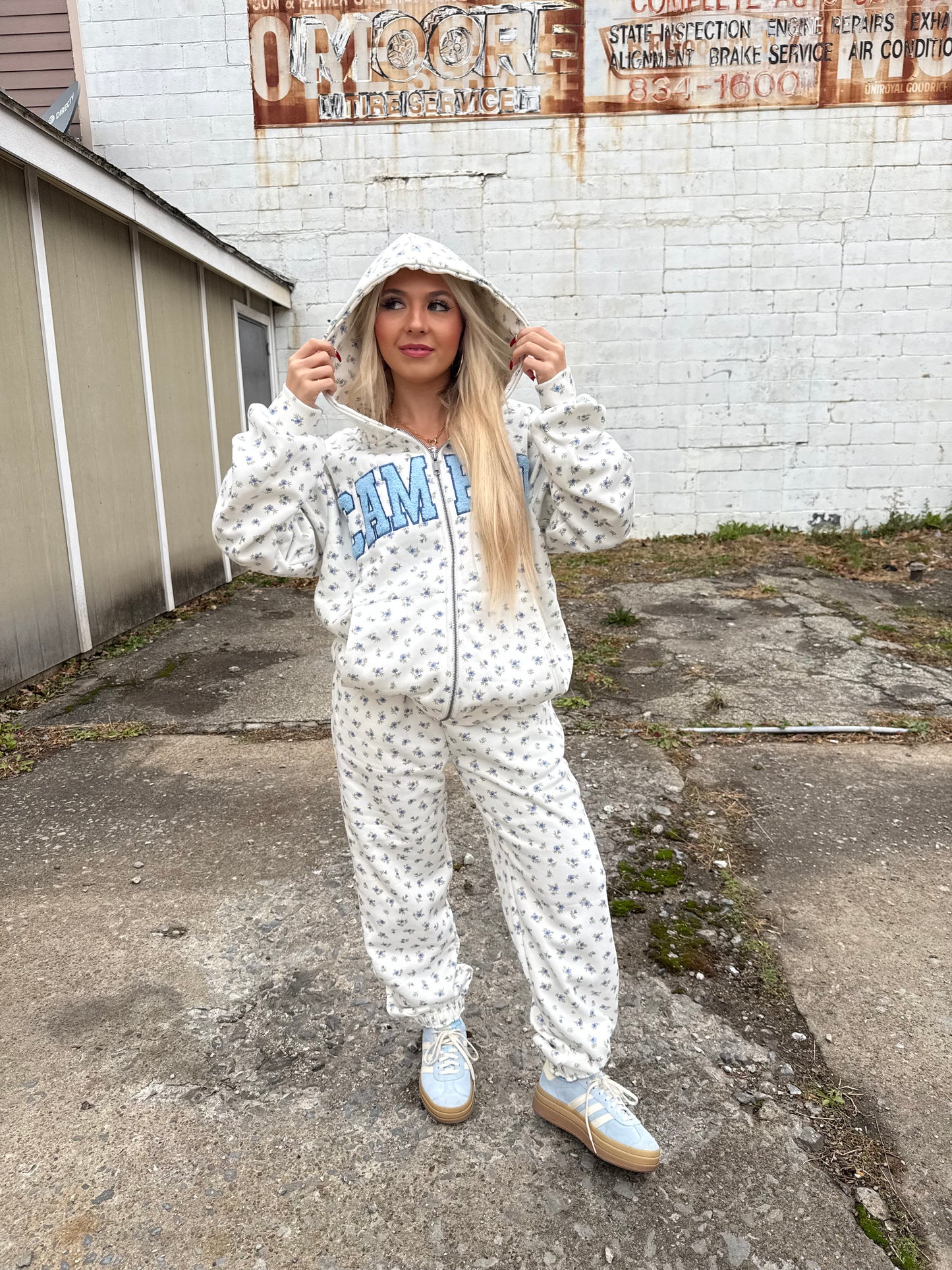 Happy Camp3r Periwinkle Joggers