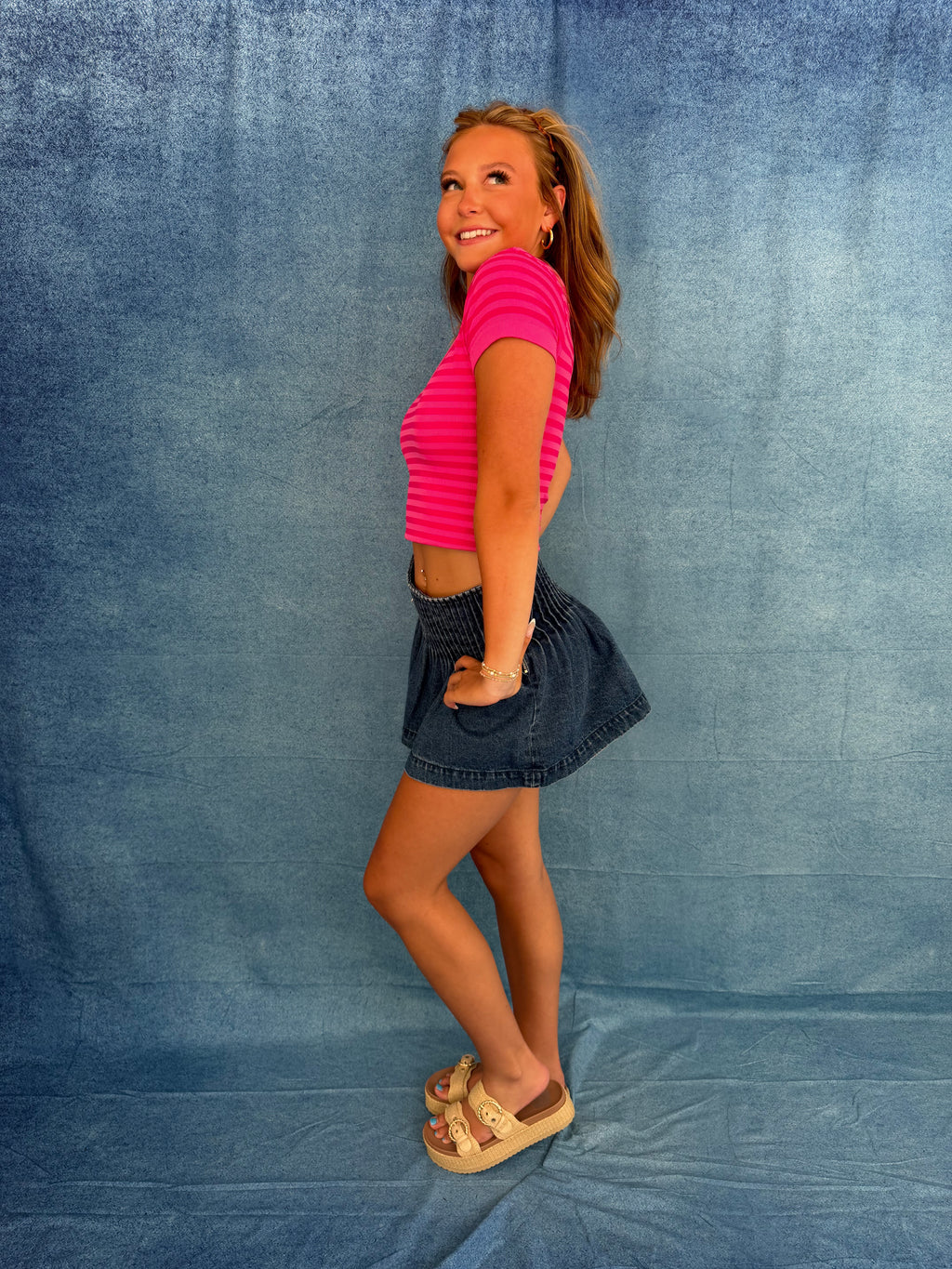 Sugar Scoop Tee in Fuchsia