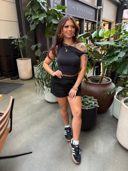 So Fetch Cargo Shorts in Black