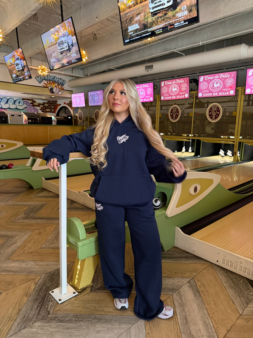 Happy Camp3r Puff Series Hoodie Navy
