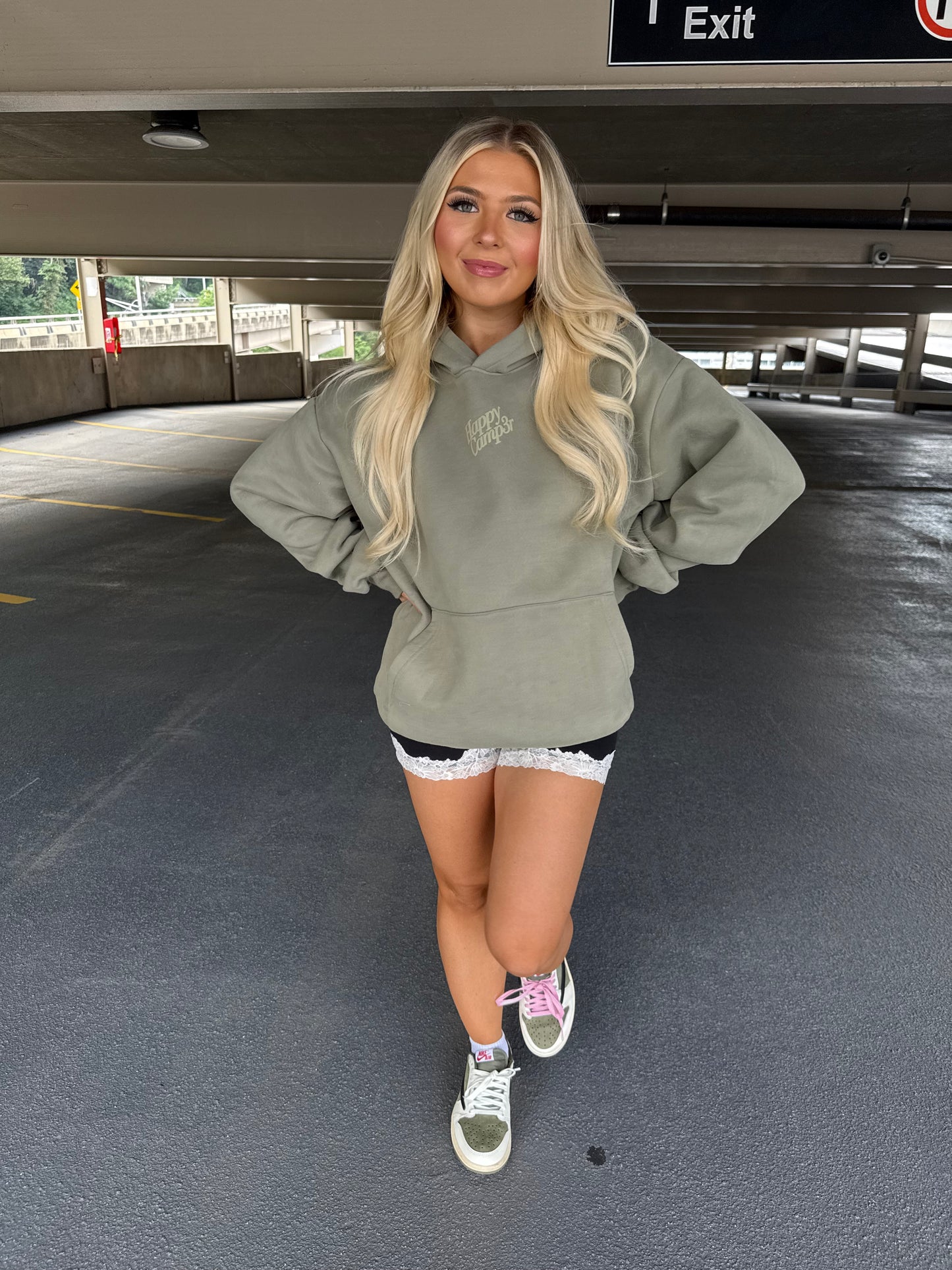 Happy Camp3r Puff Series Hoodie in Olive