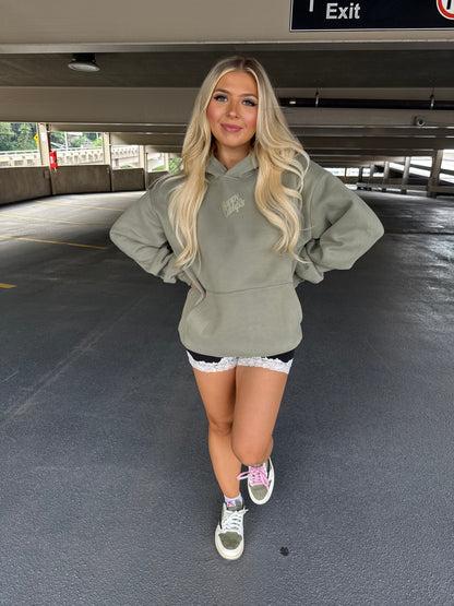 Happy Camp3r Puff Series Hoodie in Olive