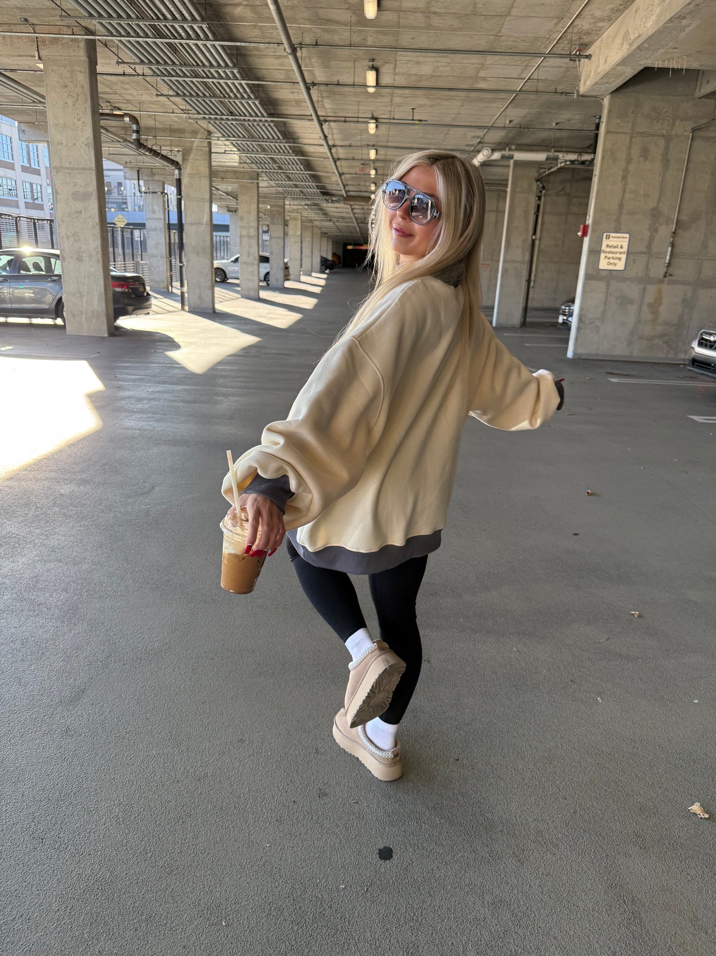 Happy Camp3r Cream/Navy Mockneck