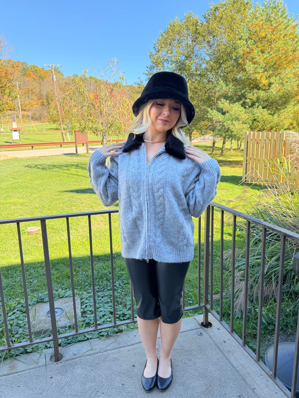 Cutie Unique Collar Zip-Up