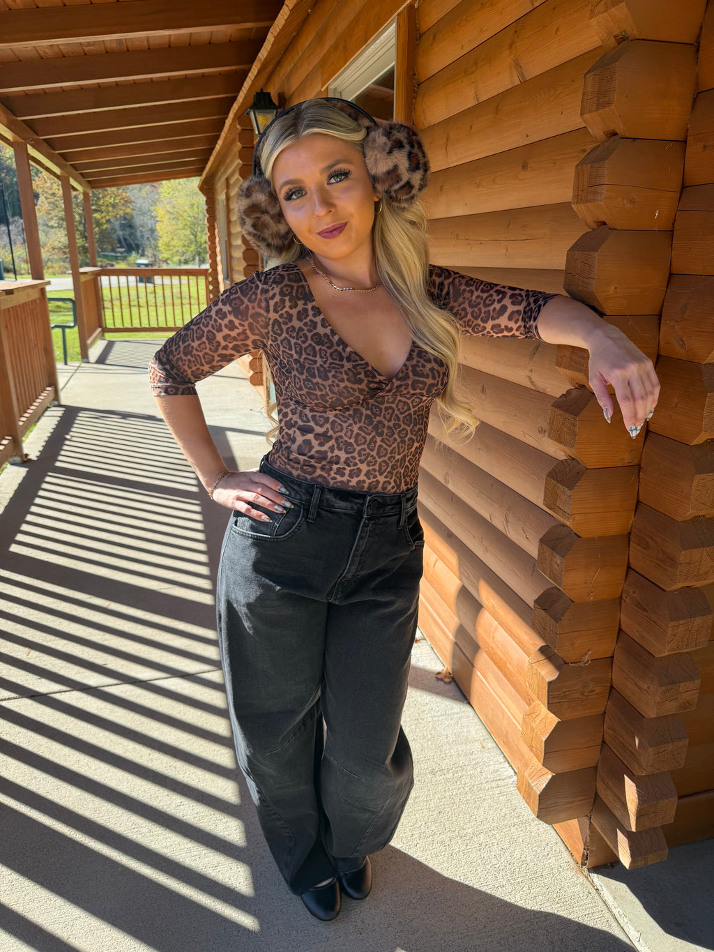 Vera Leopard Quarter Sleeve