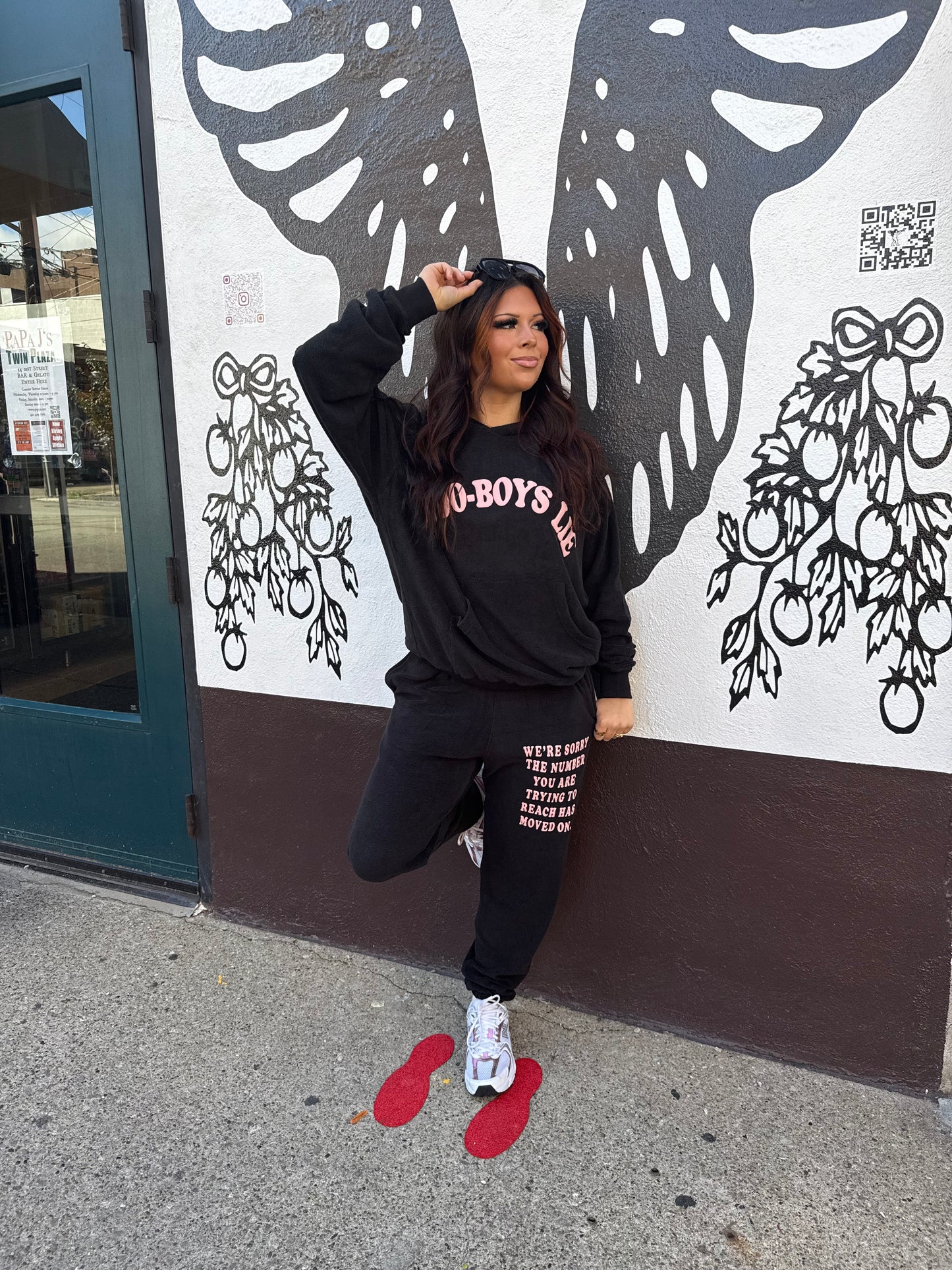 Boys Lie Black 1-800 Sweats