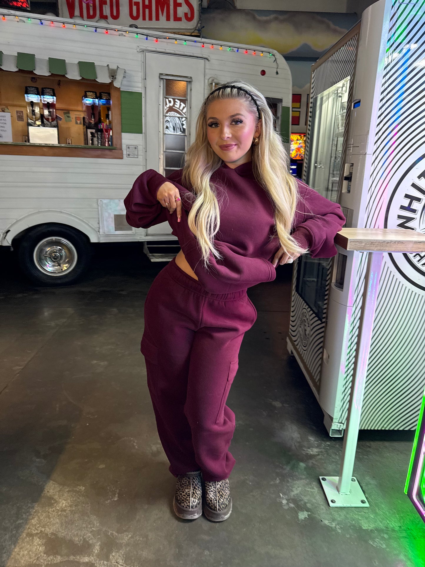 So Fetch Cargo Sweats in Black Cherry