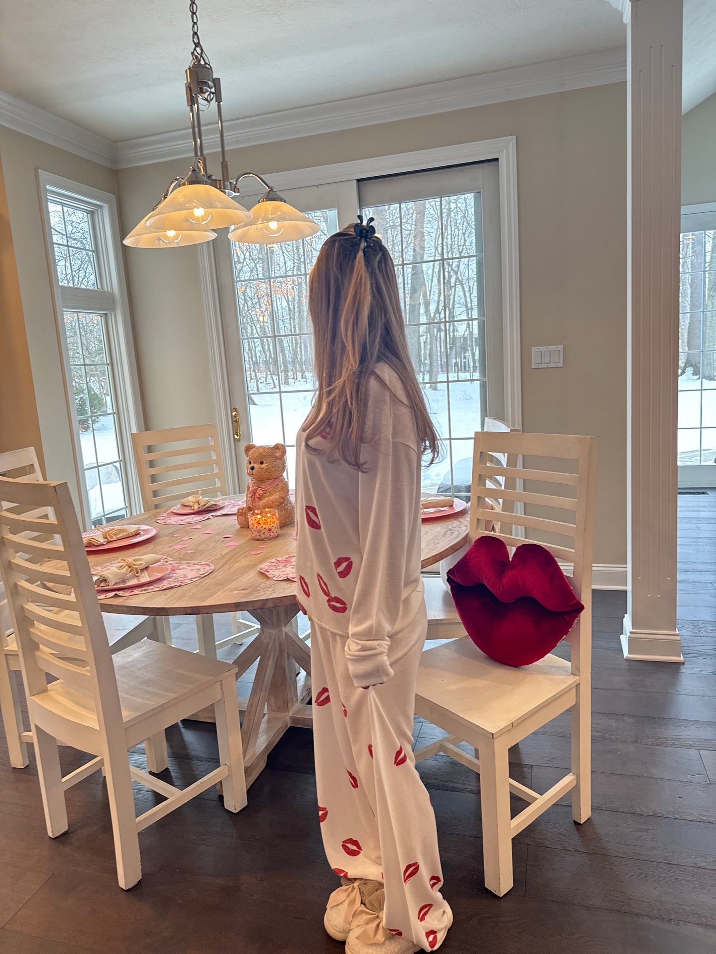 Kisses Ivory Set (SOLD TOGETHER)