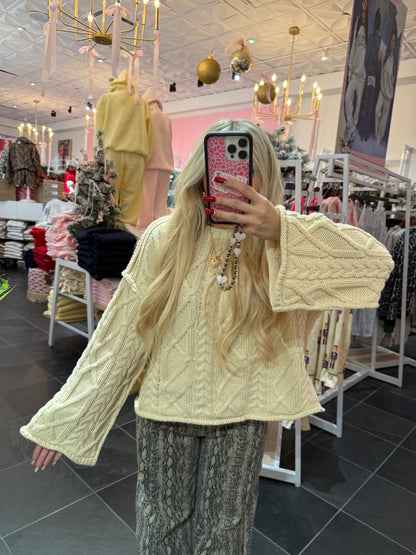 Classic Cable Knit Sweater in Cream