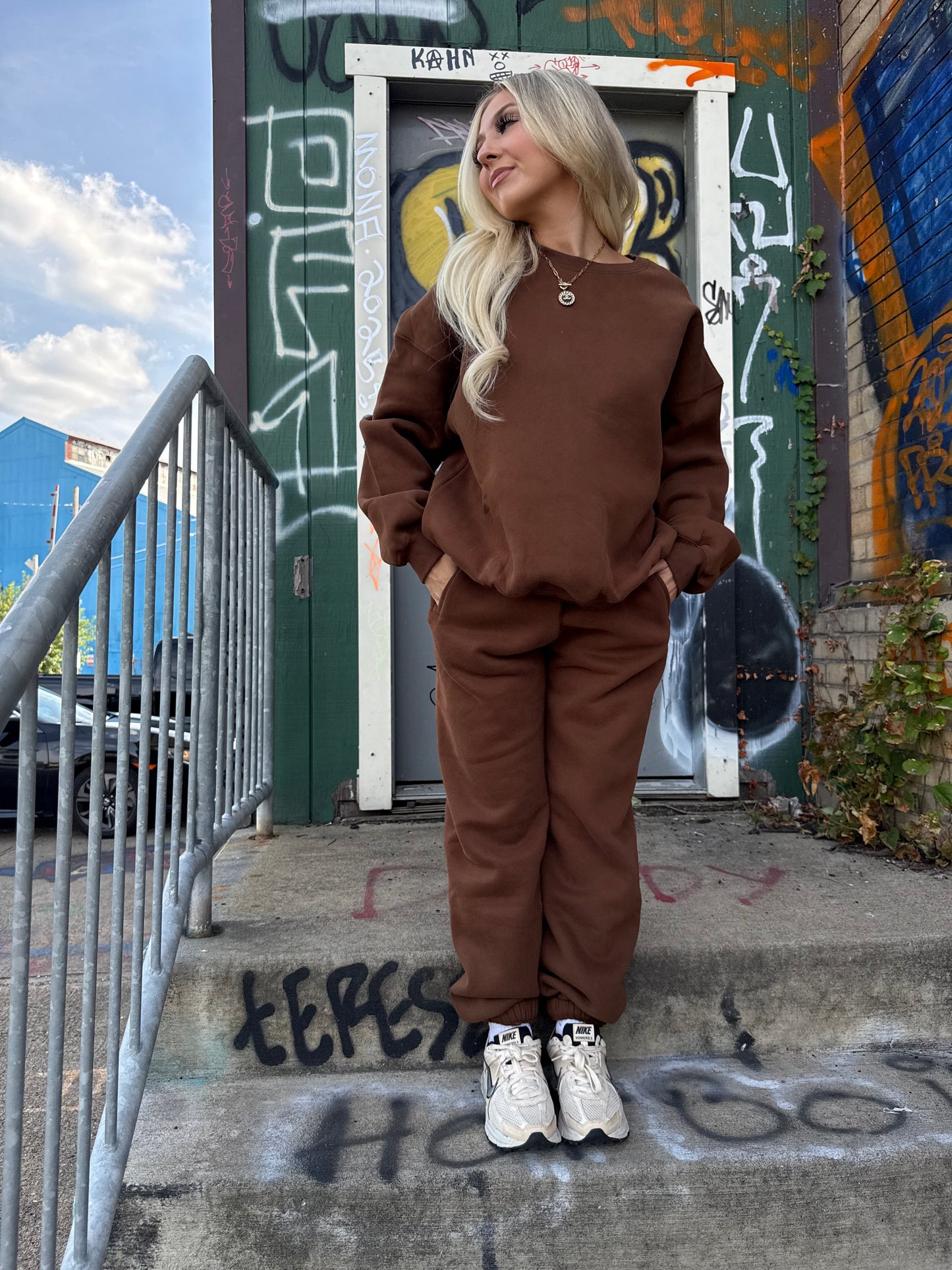 So Fetch Sweatpants in Brown