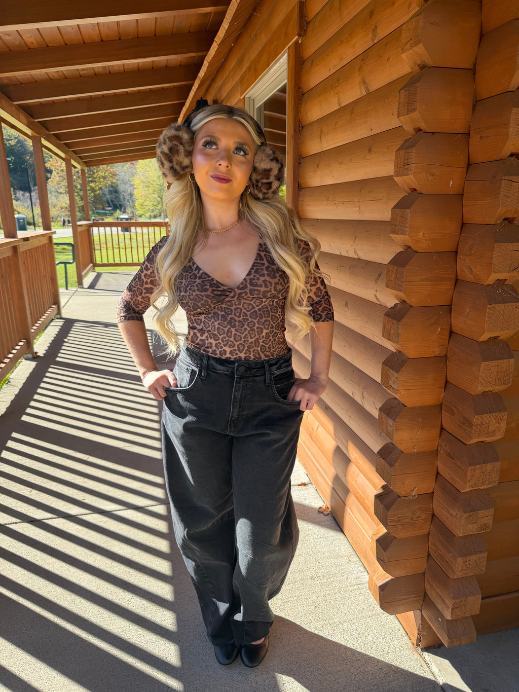 Vera Leopard Quarter Sleeve