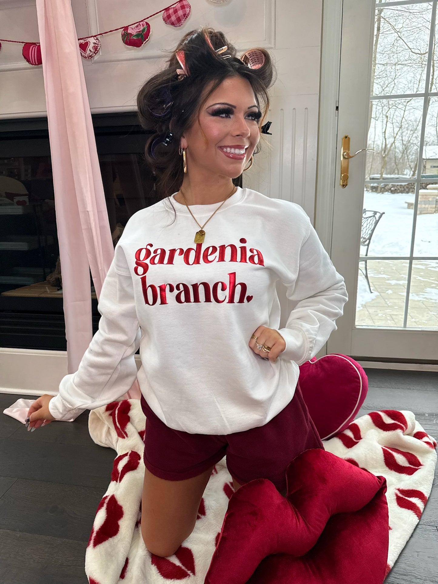 gardenia <3 crewneck