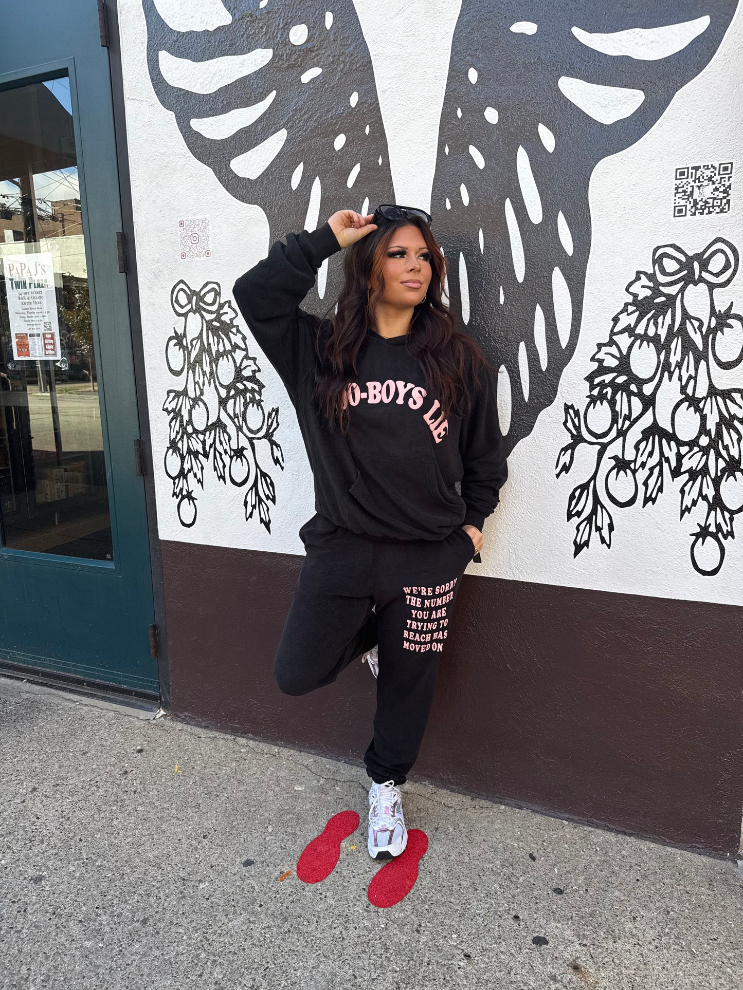 Boys Lie Black 1-800 Sweats