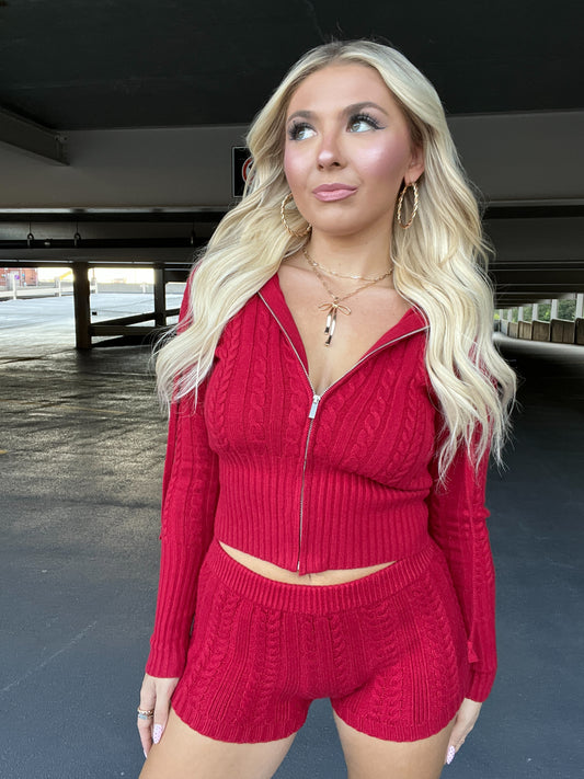 Sweater Shorts in Red