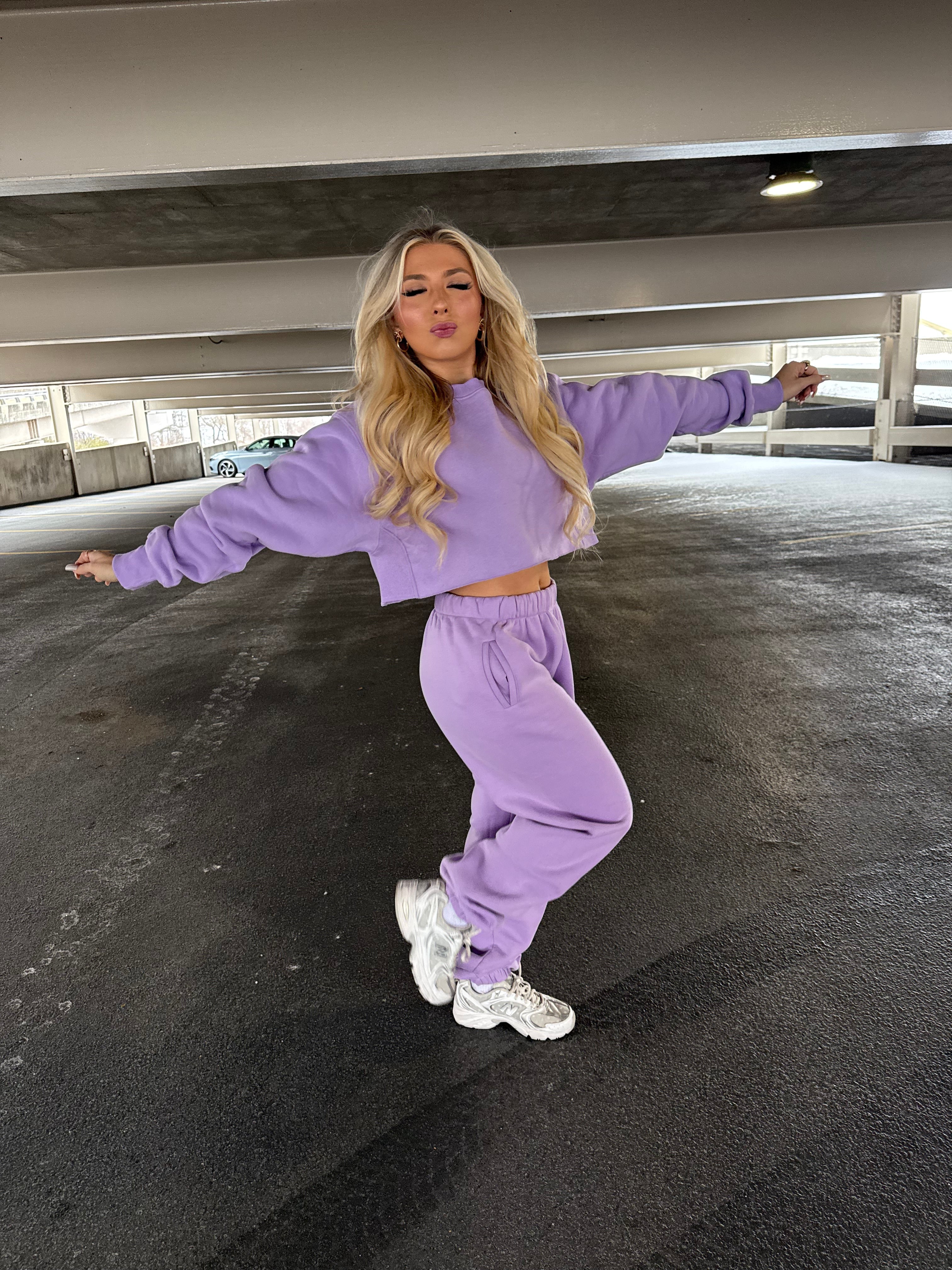 So Fetch Cropped Crew in Bright Lav