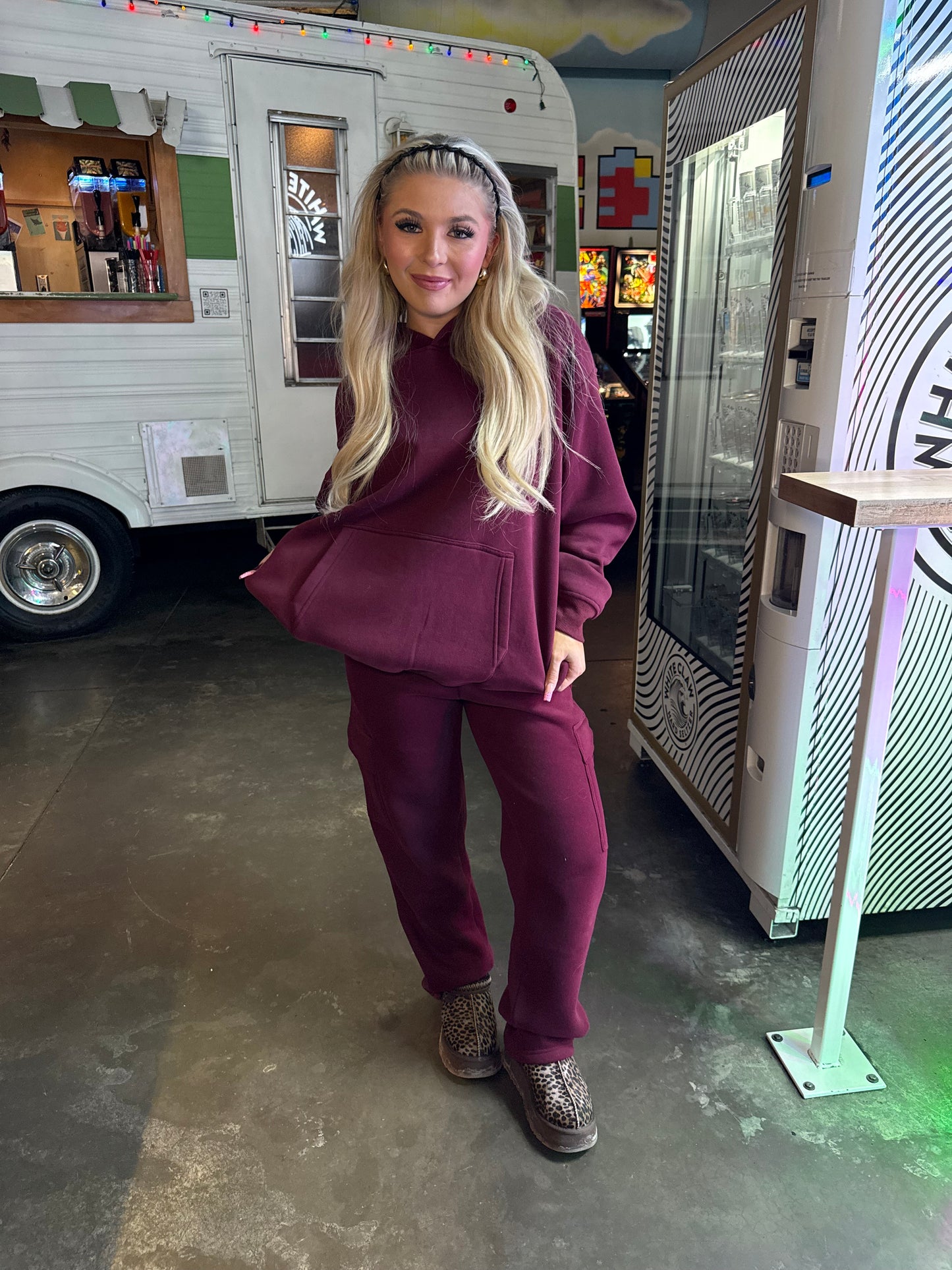 So Fetch Cargo Sweats in Black Cherry