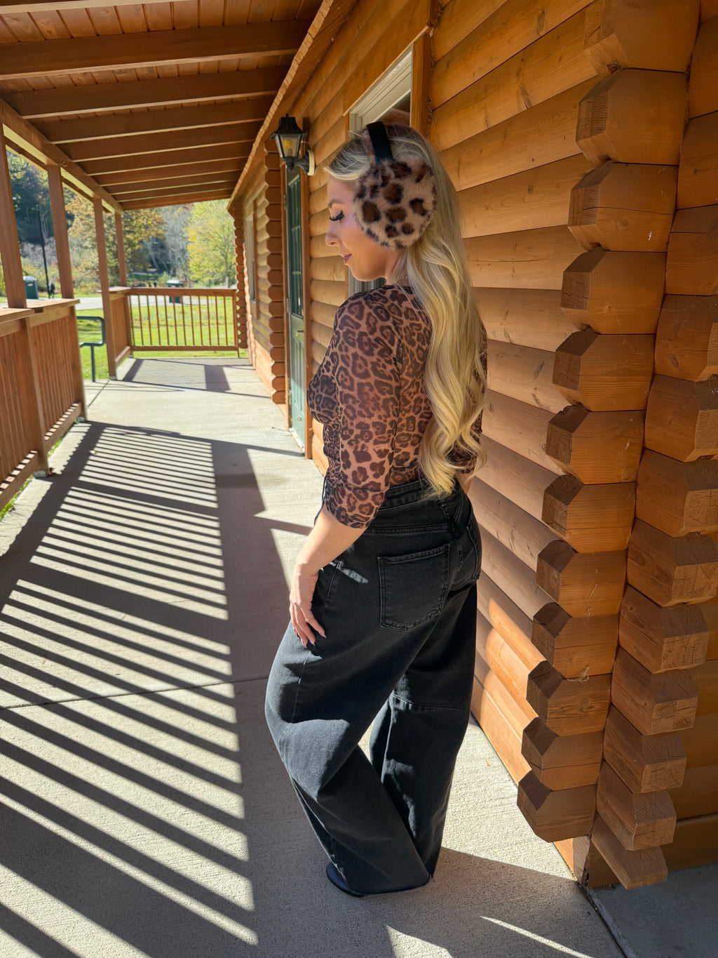 Vera Leopard Quarter Sleeve