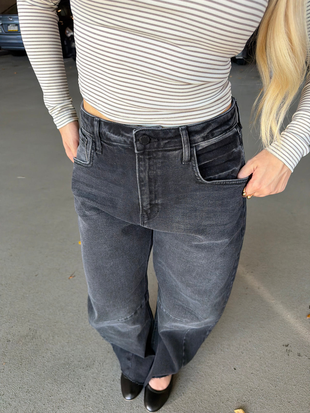 Brave Barrel Jean in Black Wash