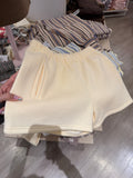 So Fetch Sweatshorts in Cream