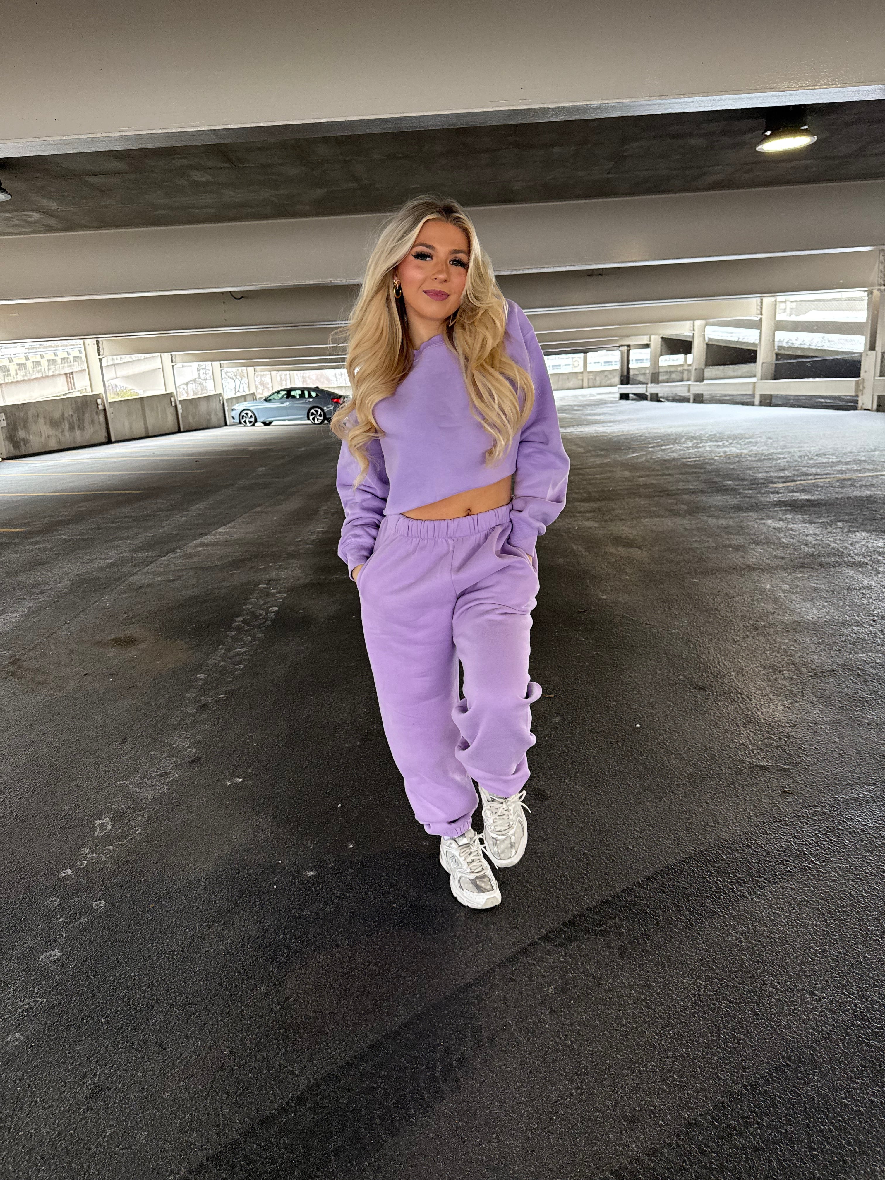 So Fetch Cropped Crew in Bright Lav