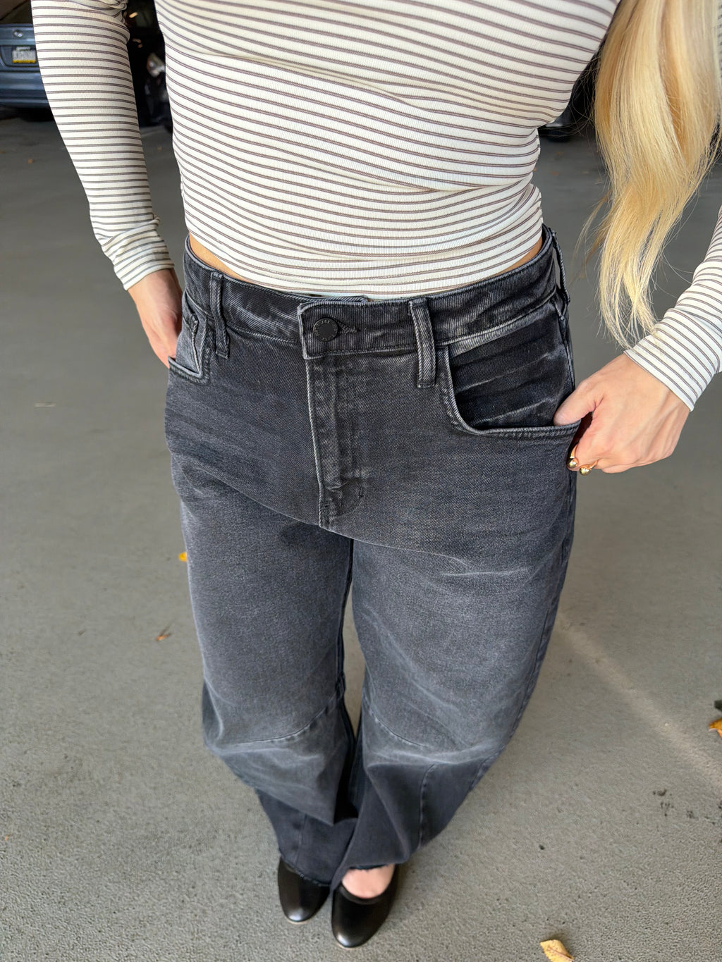 Brave Barrel Jean in Black Wash