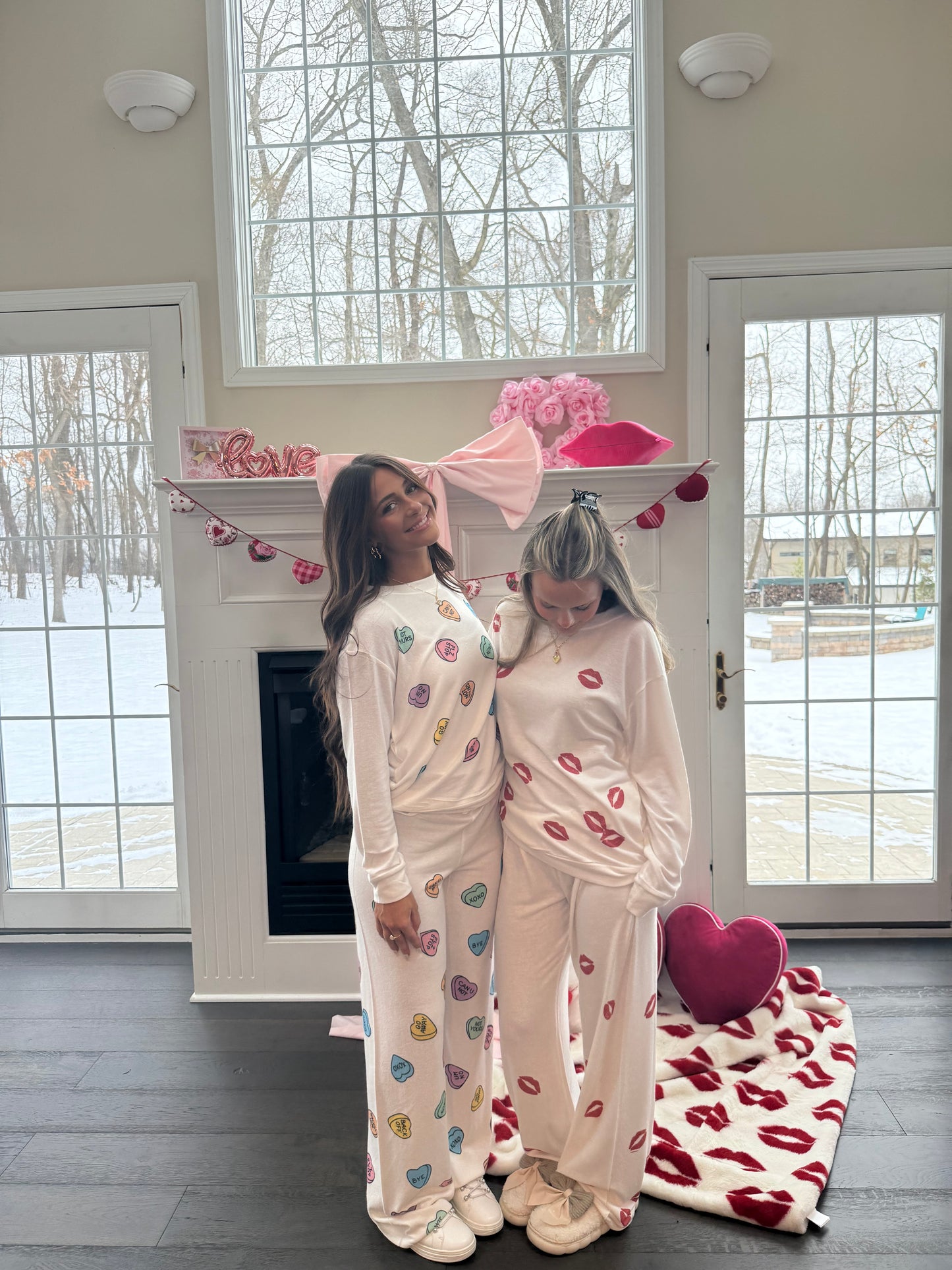 Candy Hearts Ivory Set (SOLD TOGETHER)