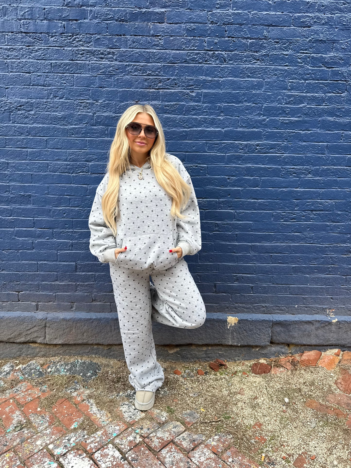 Serving Stars Sweatsuit (Hoodie)