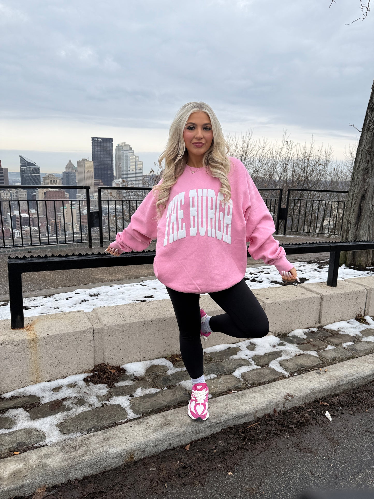 The Burgh Crewneck in Pink