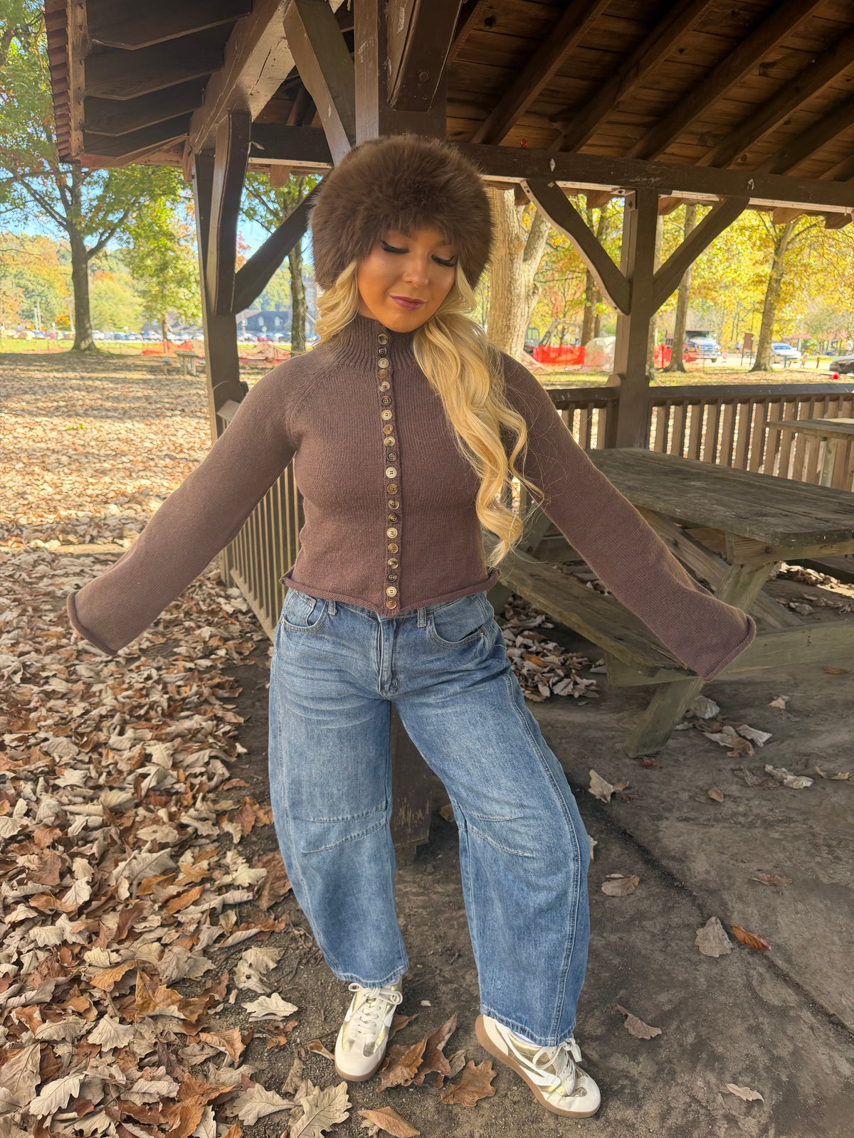 Mivra Sweater Brown