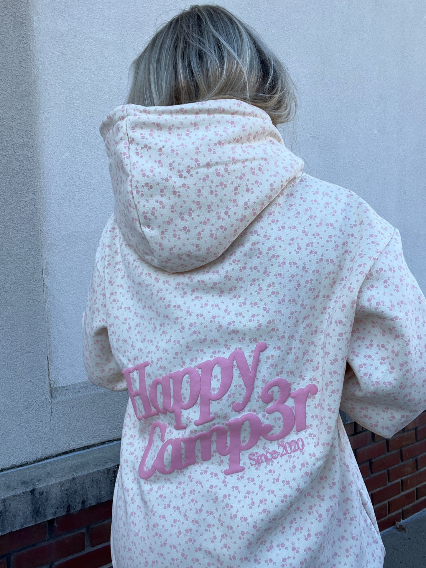 Happy Camp3r Snowy Blossom Hoodie