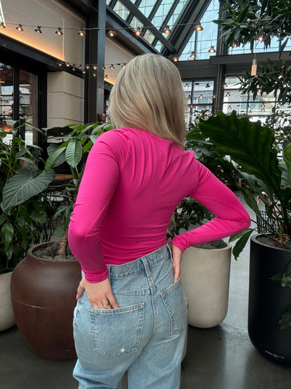 Dumb Love L/S In Fuchsia