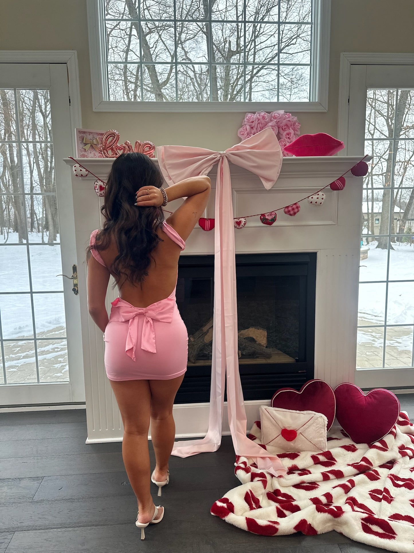 Kiss Me Pink Bodycon Bow Dress