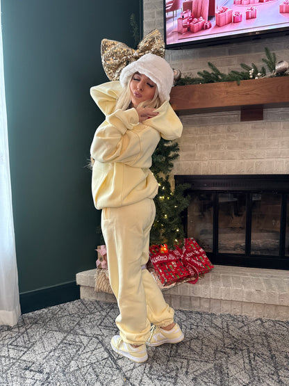 So Fetch Sweatpants in Pale Yellow