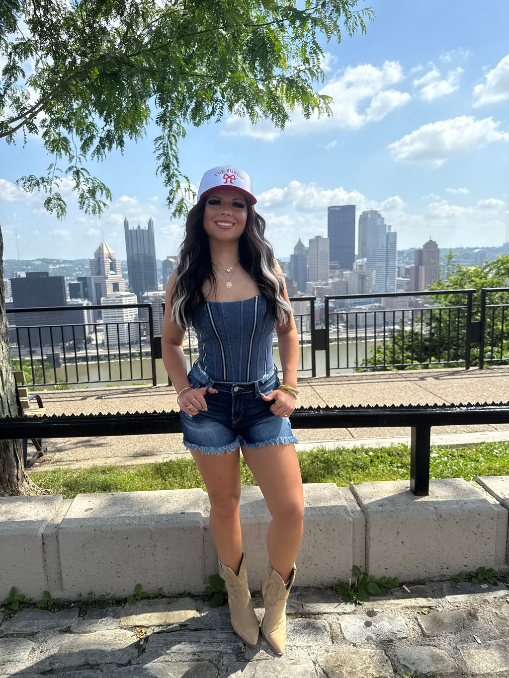 THE BURGH Coquette Trucker in Red