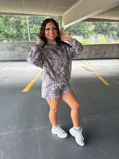Camo Calling Sweatset (SHORTS)