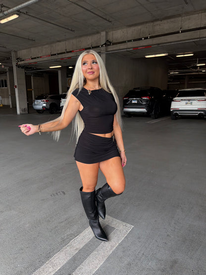 Banks Set (BLACK) Skirt
