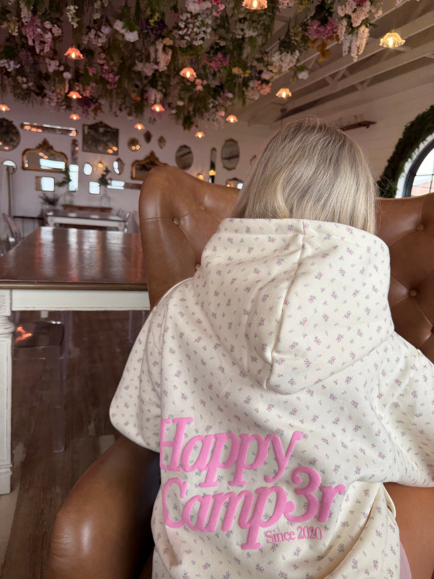 Happy Camp3r Vintage Floral Puff Series Hoodie