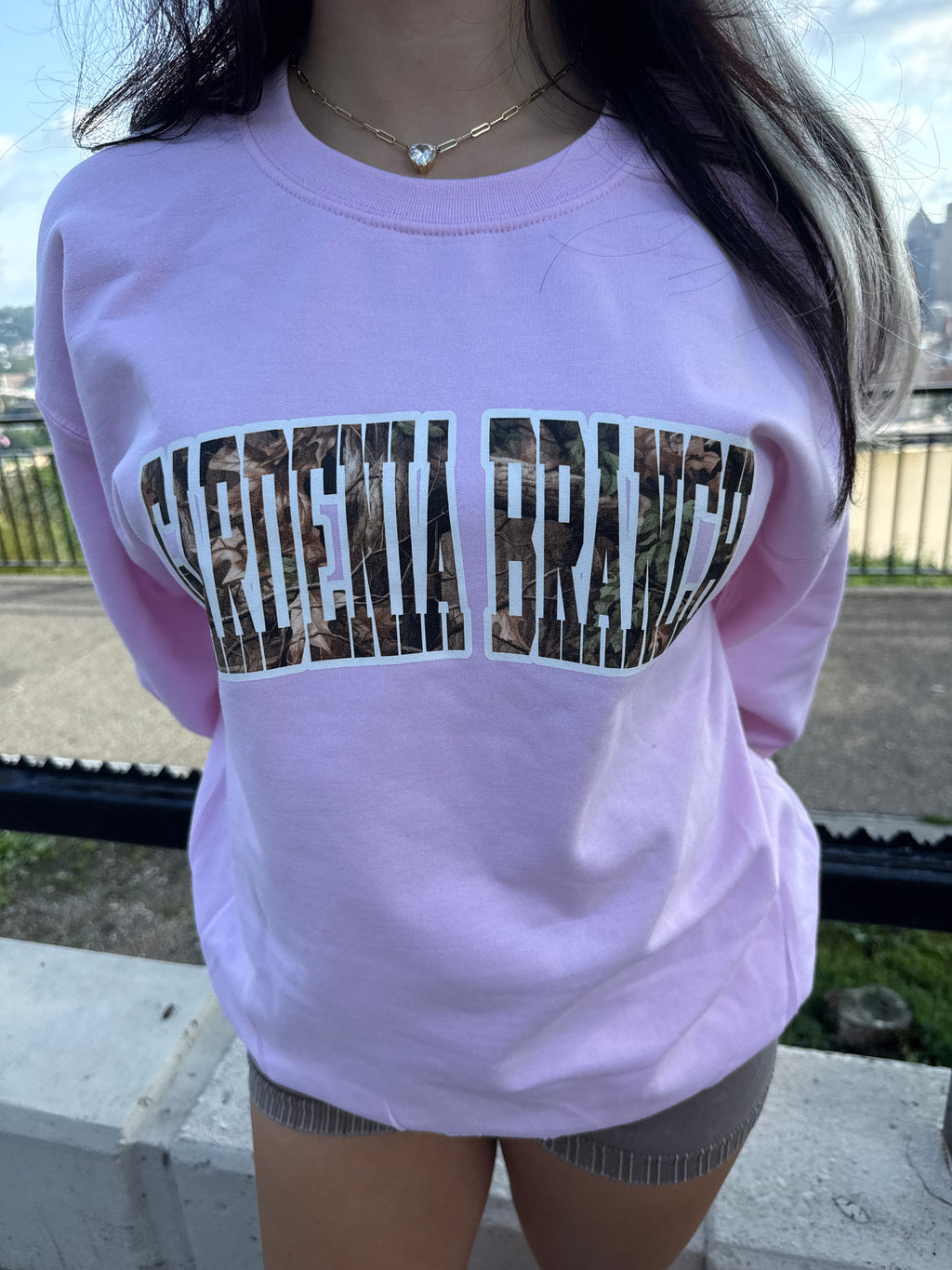 Gardenia Branch Woodsy Crewneck