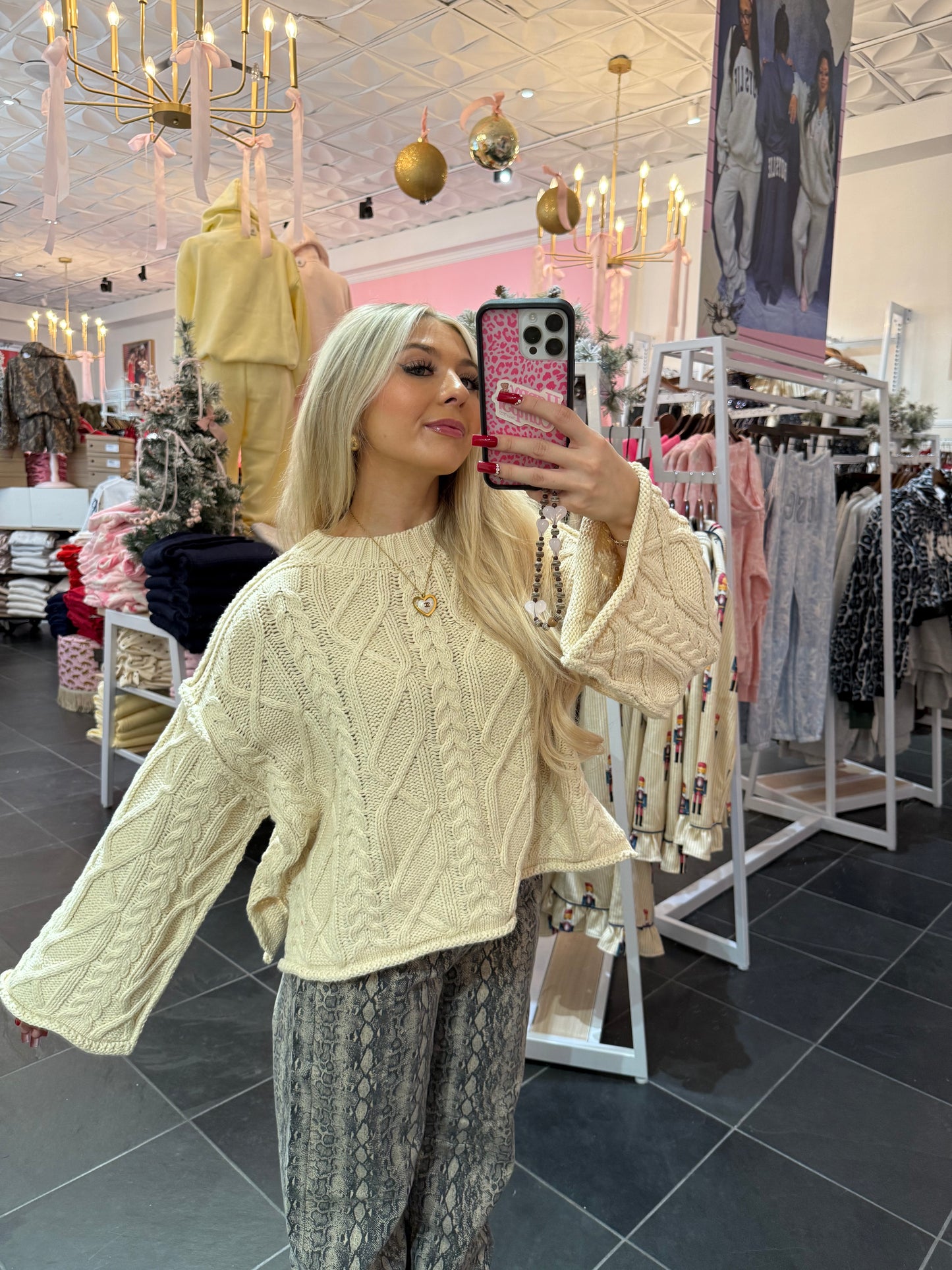 Classic Cable Knit Sweater in Cream