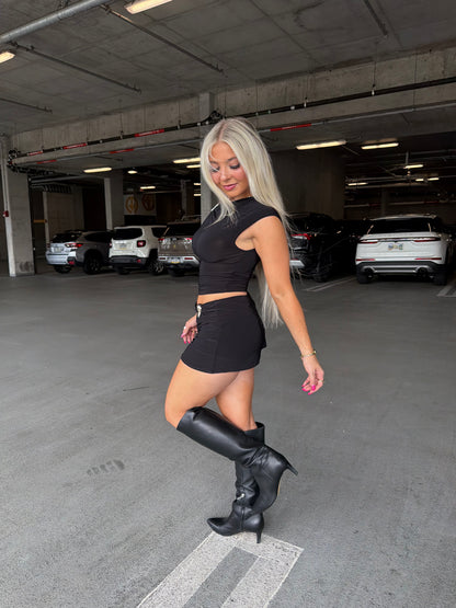 Banks Set (BLACK) Skirt
