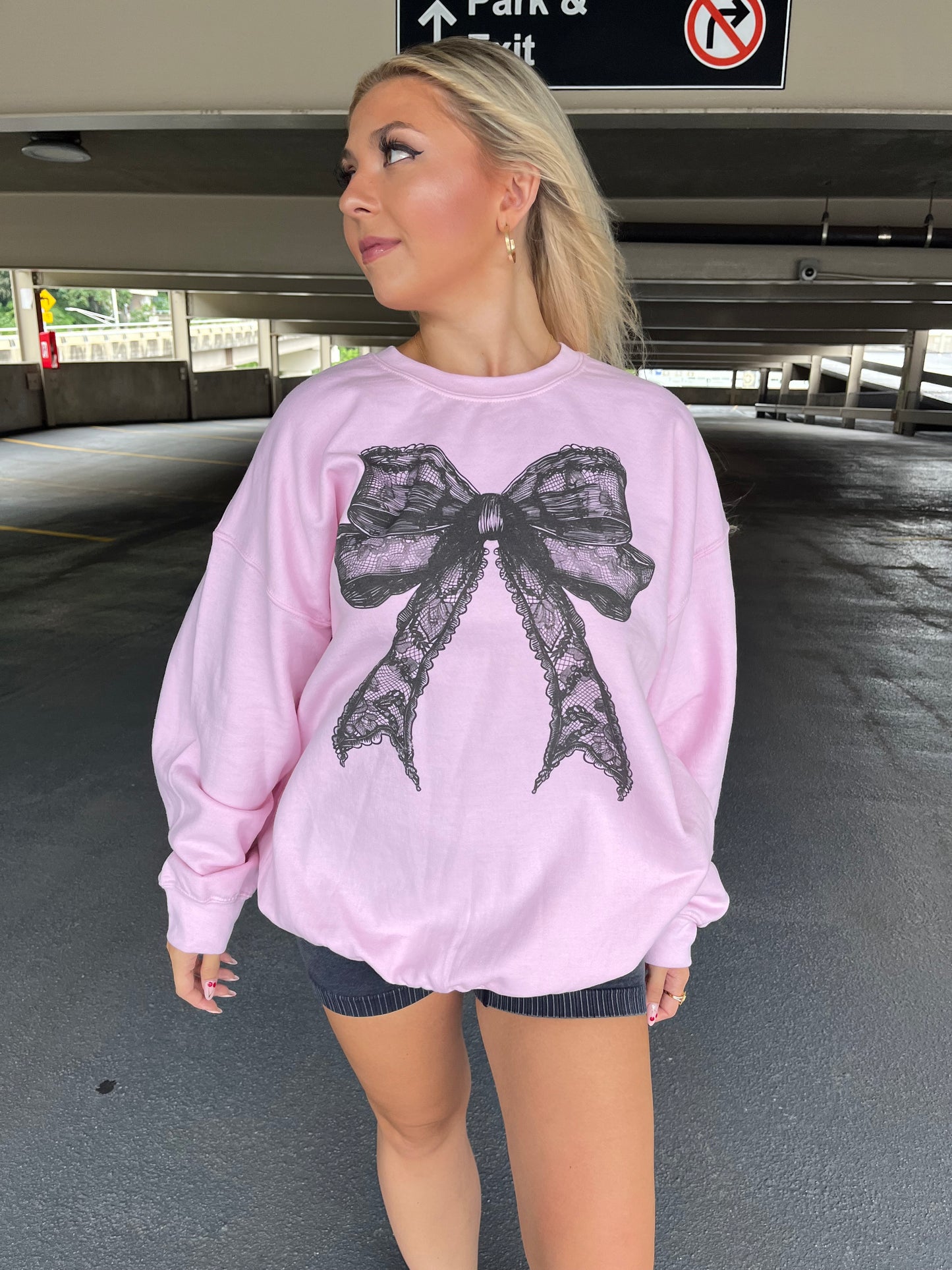 Black Lace Bow Oversized Pink Sweatshirt